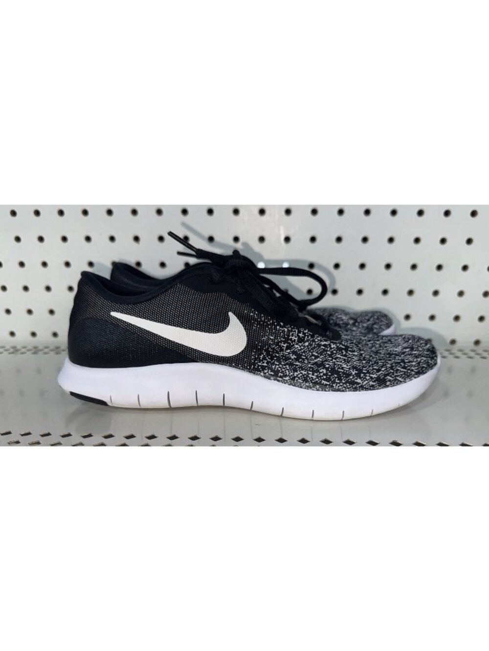 Nike Flex Contact Oreo Womens Athletic Running Shoes Size 8 Black White